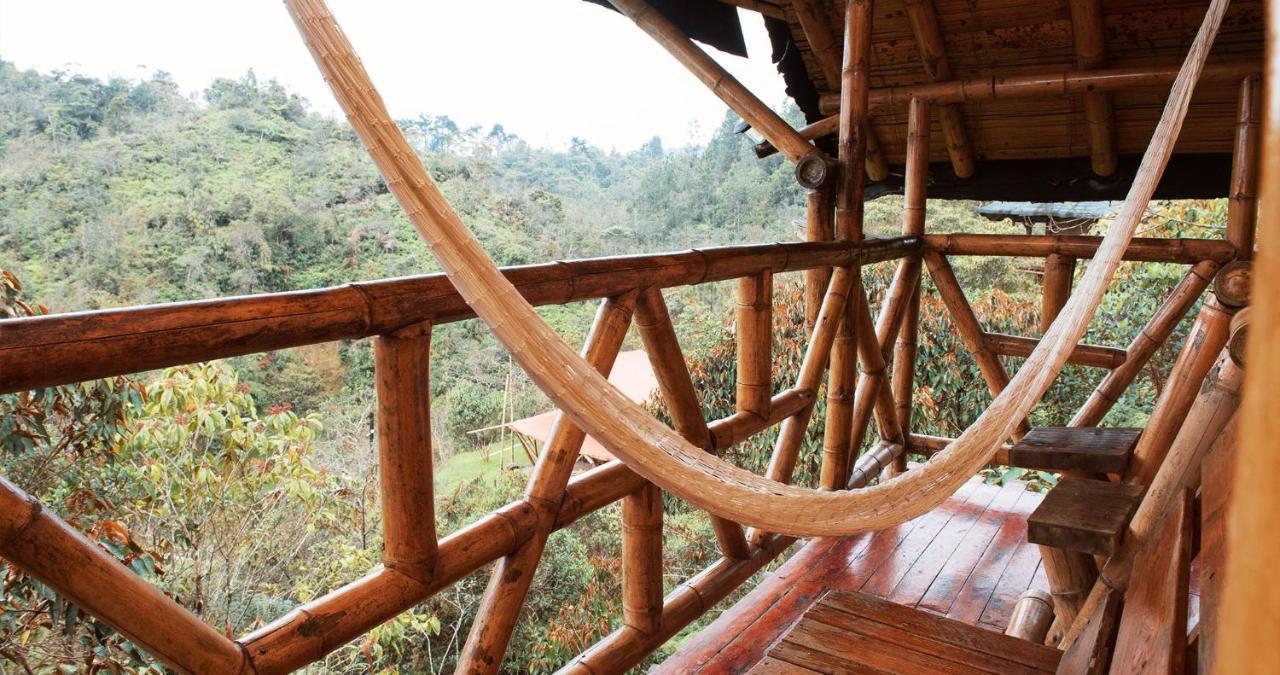 Hotel Guatape Adrianas Bambu Ngoại thất bức ảnh
