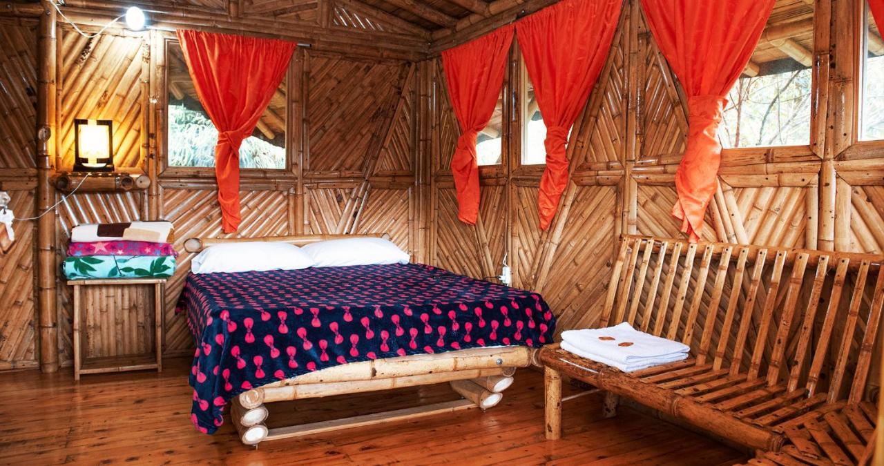 Hotel Guatape Adrianas Bambu Ngoại thất bức ảnh