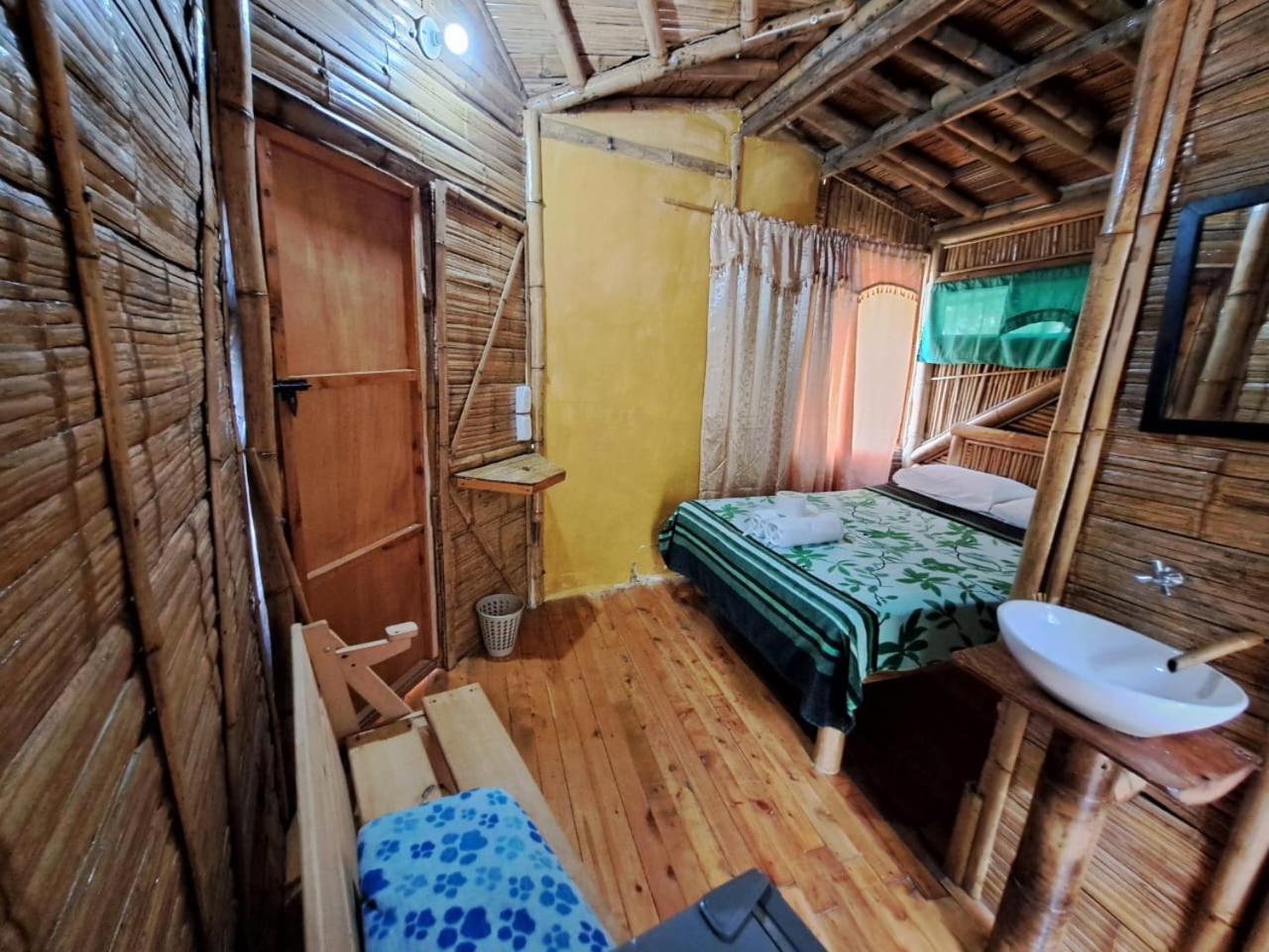 Hotel Guatape Adrianas Bambu Ngoại thất bức ảnh
