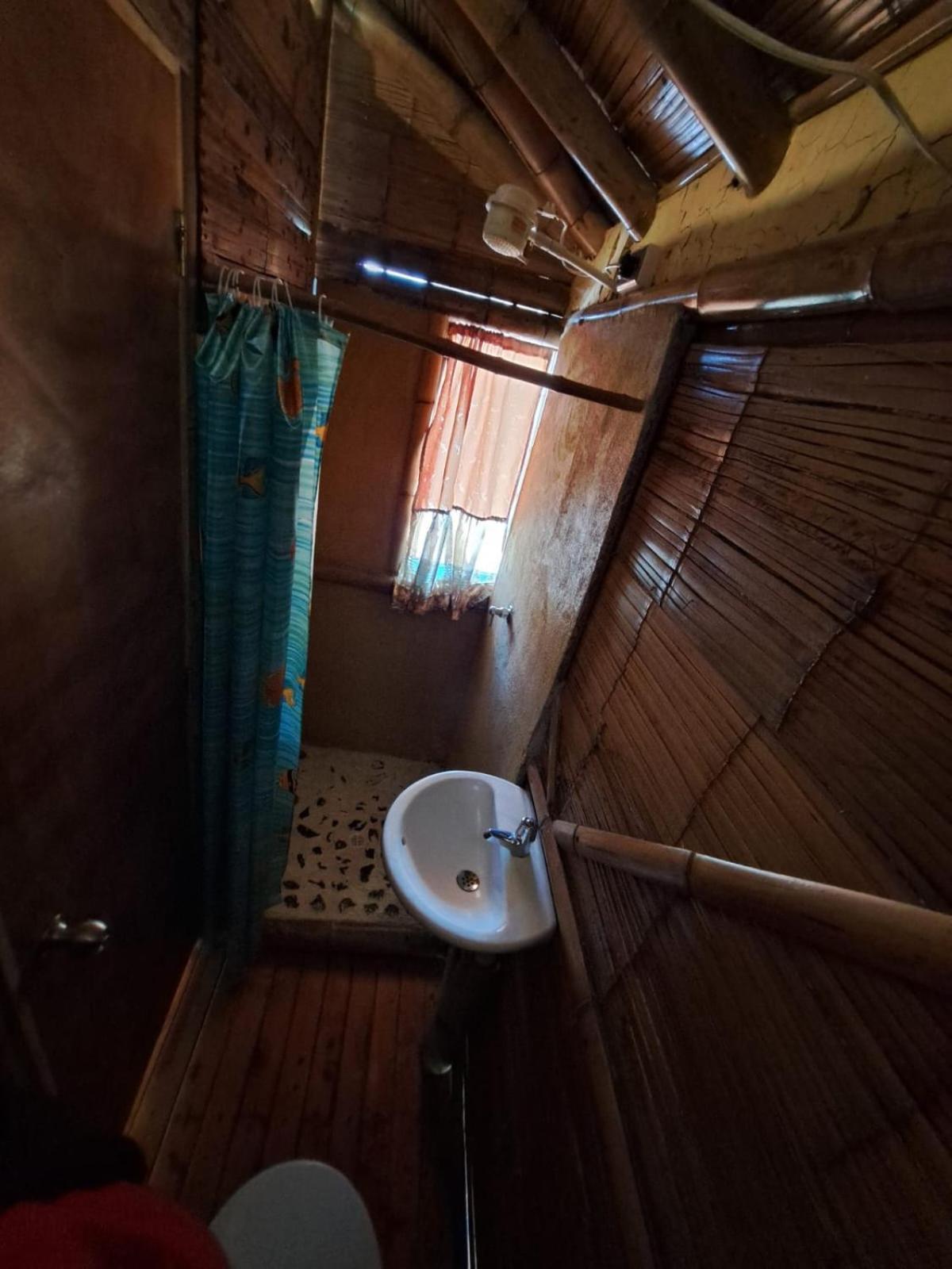 Hotel Guatape Adrianas Bambu Ngoại thất bức ảnh