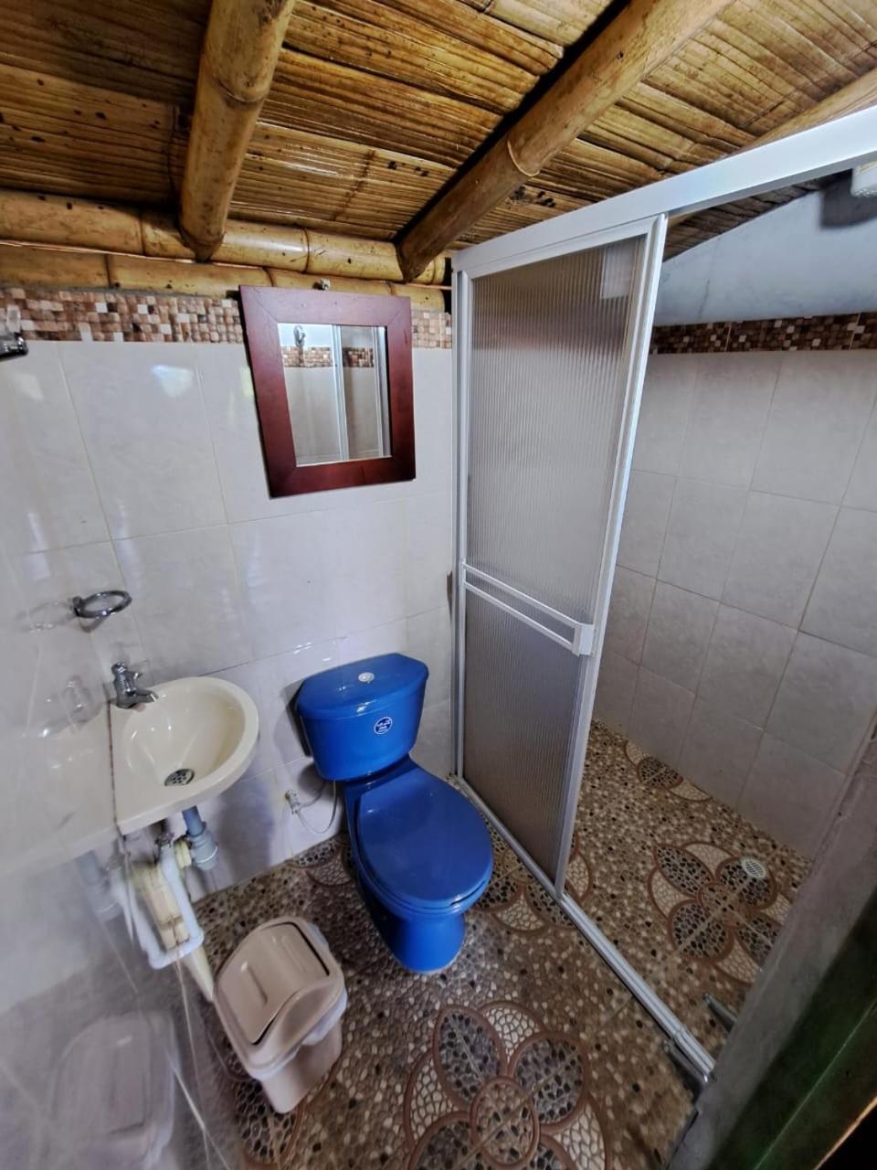 Hotel Guatape Adrianas Bambu Ngoại thất bức ảnh
