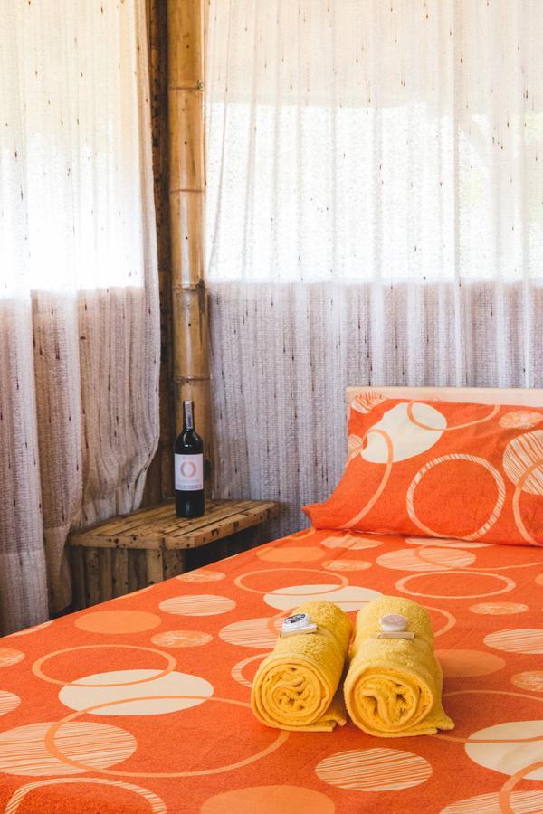 Hotel Guatape Adrianas Bambu Ngoại thất bức ảnh