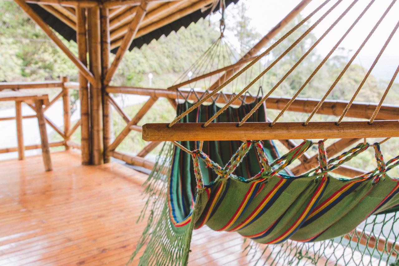 Hotel Guatape Adrianas Bambu Ngoại thất bức ảnh